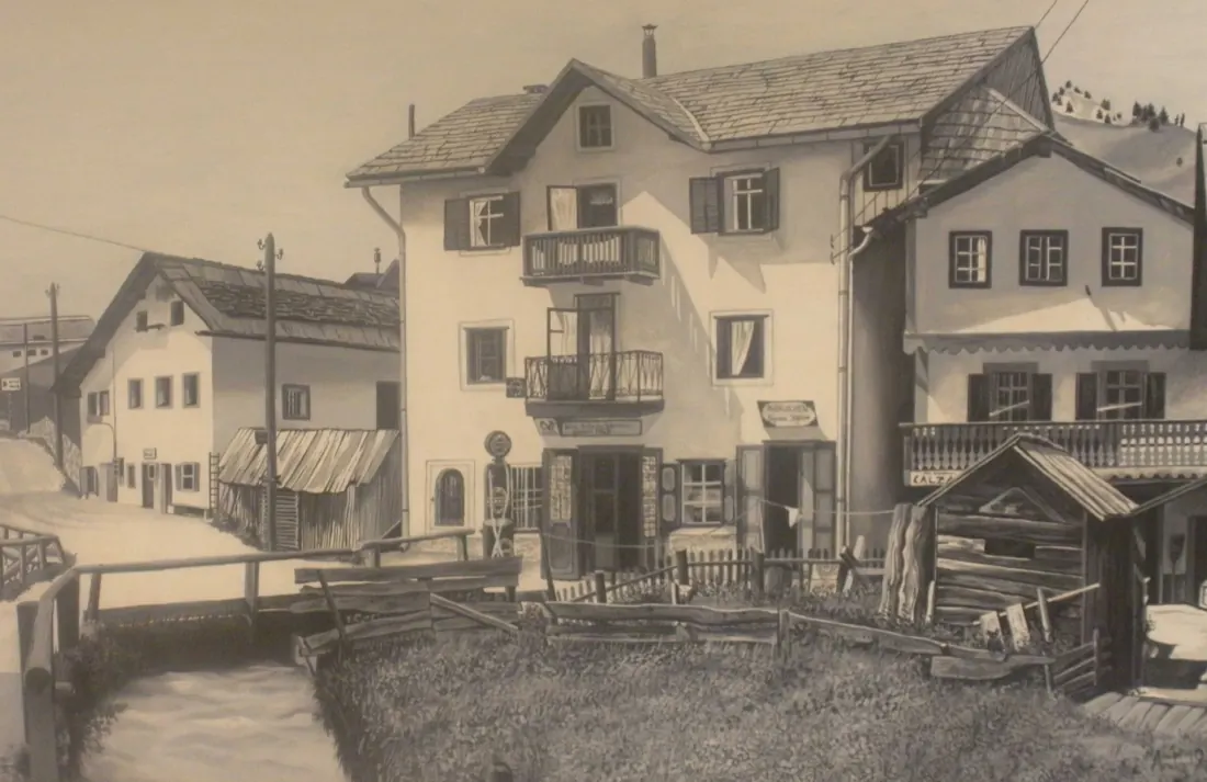 Panorama Selva Val Gardena – three historic houses at the village square